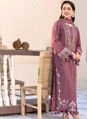 D-1820 Fine Quality Lawn 3 Pc Unstitched