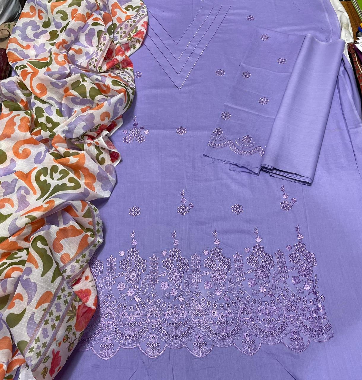 D-1842 Fine Quality Chickenkari Lawn 3 Pc Unstitched - Image 16